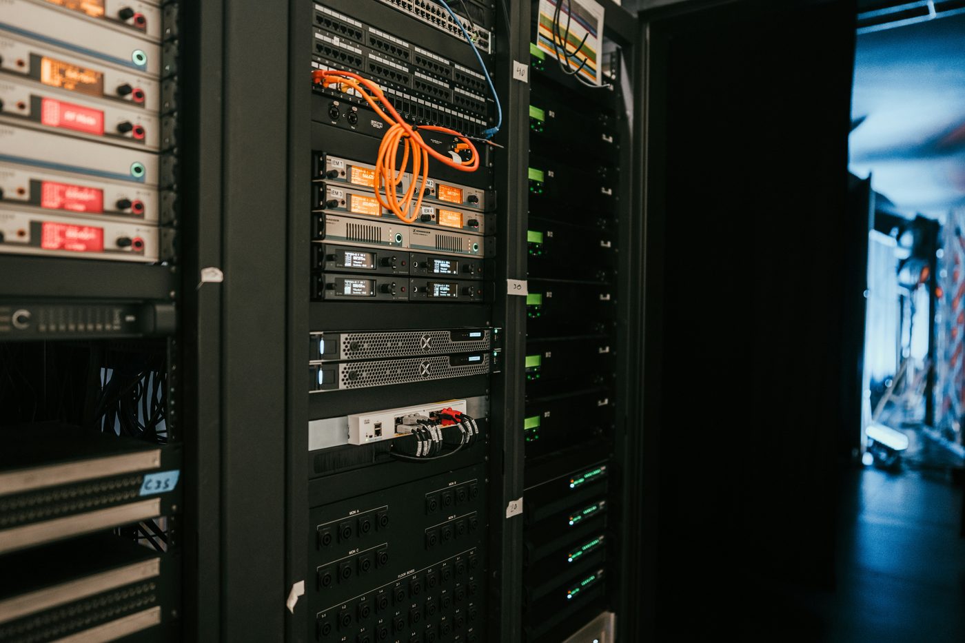 Power & UPS
